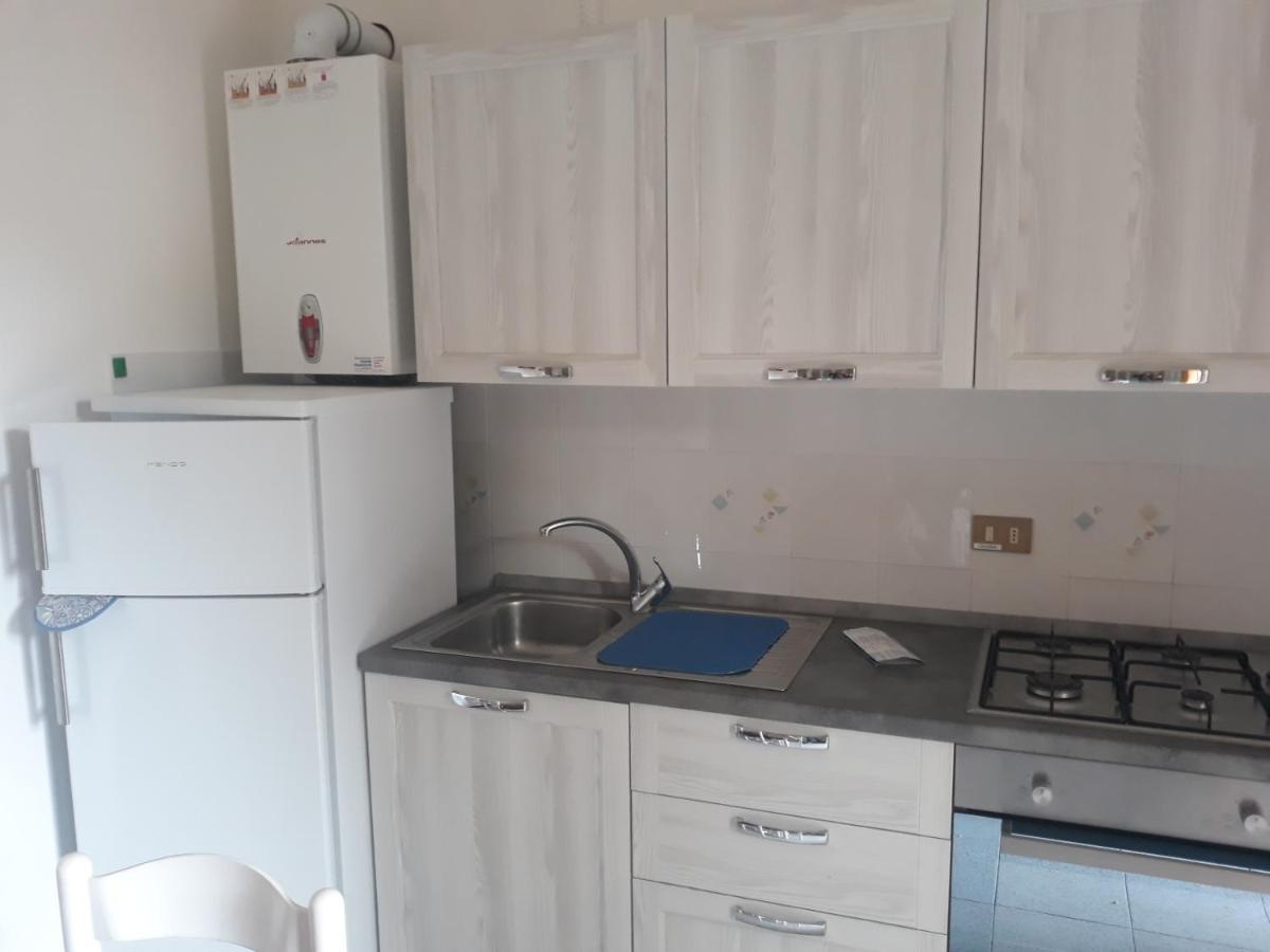 Apartament Monolocale Linda Cecina  Zewnętrze zdjęcie