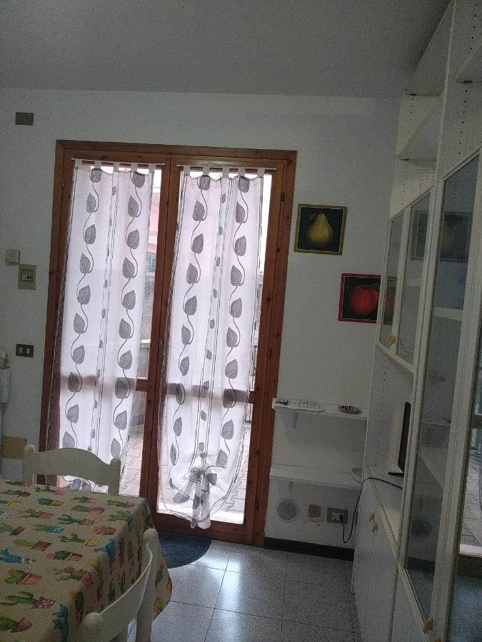 Apartament Monolocale Linda Cecina  Zewnętrze zdjęcie